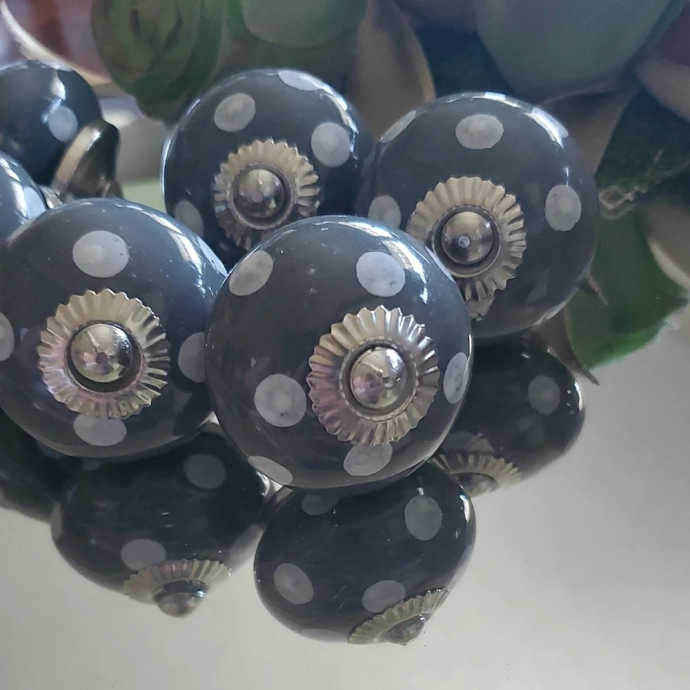 P11 Polka Dot Ceramic Knobs - Black and Silver